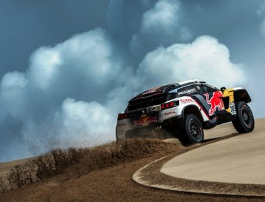 Τρία Peugeot 3008 DKR στην κορυφή της γενικής κατάταξης στο Ράλι Ντακάρ